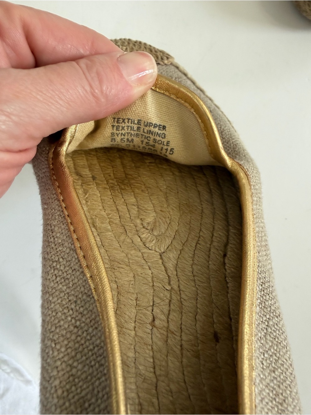 TORY BURCH Women's size 8.5 Espadrilles Gold Flats CACTUS CHILLE PEPPER Loafers - Picture 4 of 6